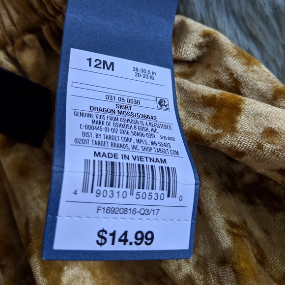 Nwt crushed Velour like swingy skirt - Picture 2 of 3